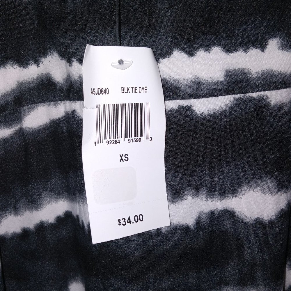 Derek Heart – Black and White Tie Dye dress – size XS – NWT - Picture 3 of 4